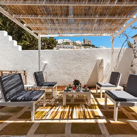 Casa Vico Manzoni By Barbarhouse بيت للعطل Castro (Lecce)